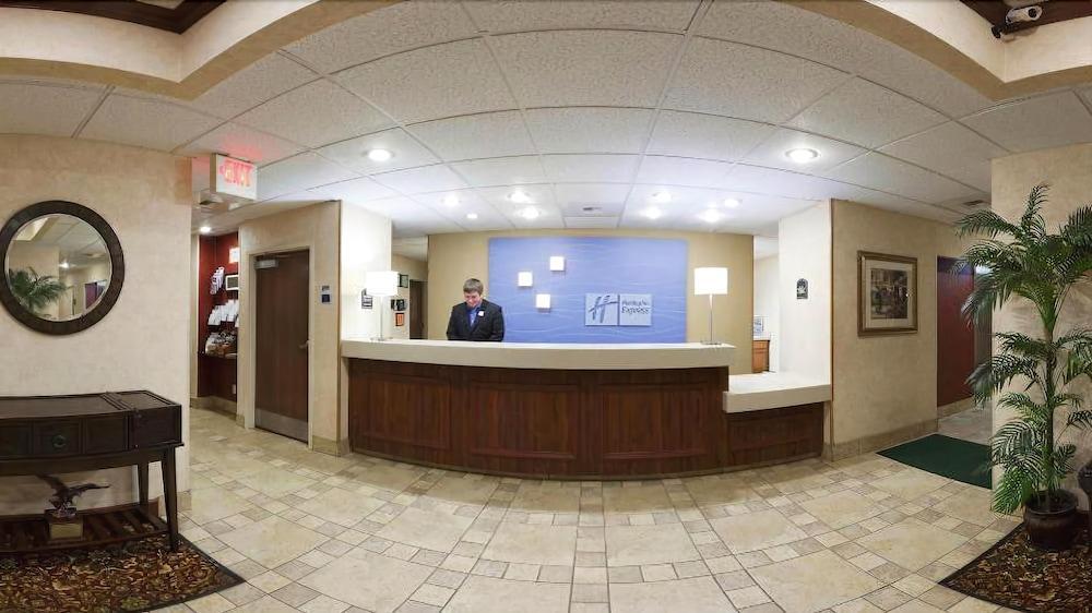 Express & Dayton-huber Heights, An Ihg Huber Heights