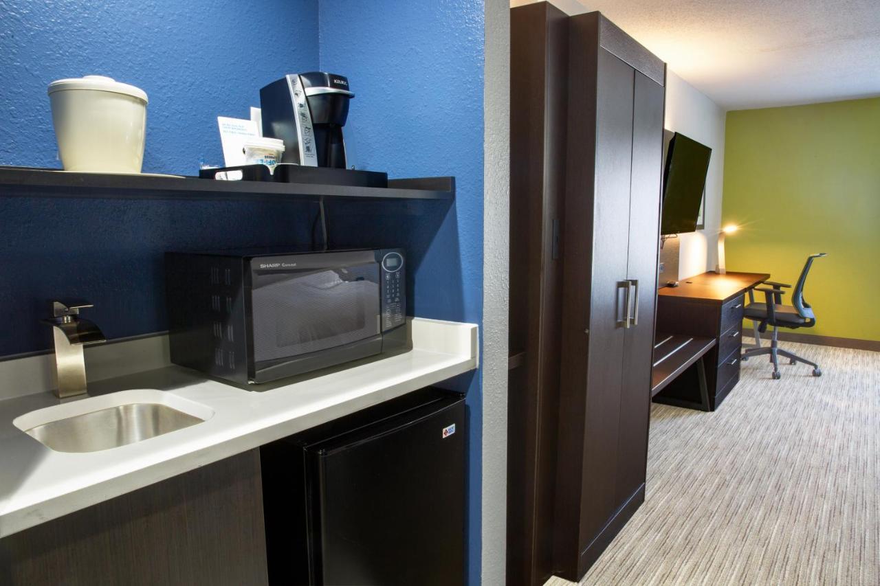 Express & Dayton-huber Heights, An Ihg Hotel