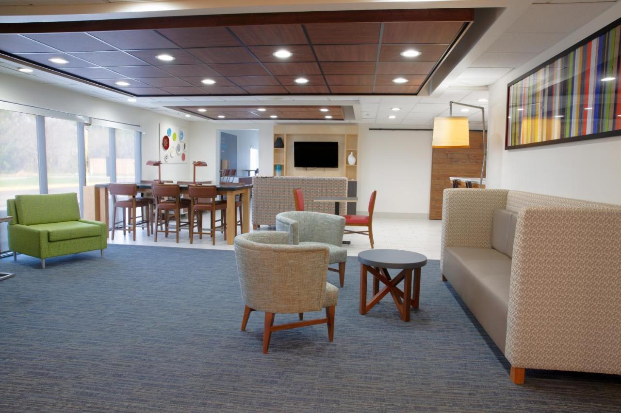 Hotel Express & Dayton-huber Heights, An Ihg