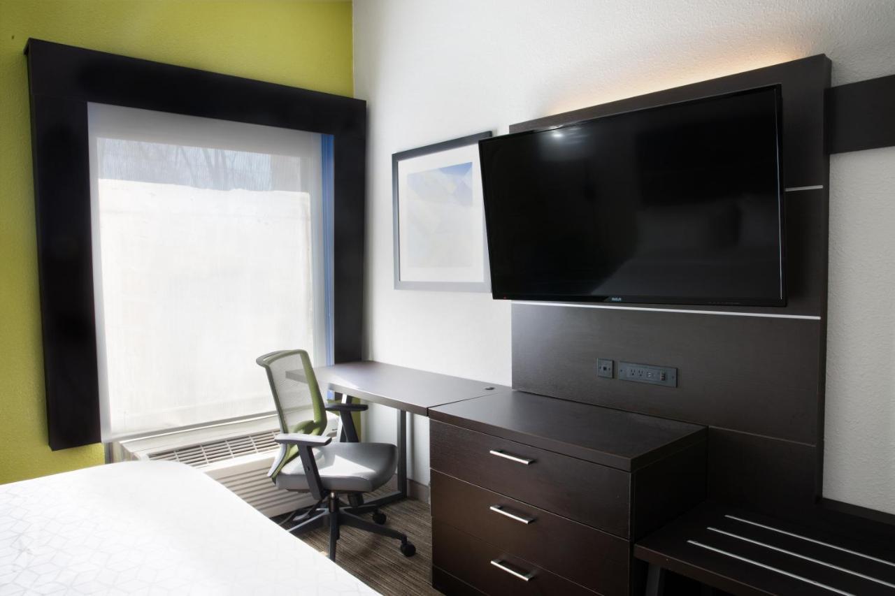 Hotel Express & Dayton-huber Heights, An Ihg Huber Heights