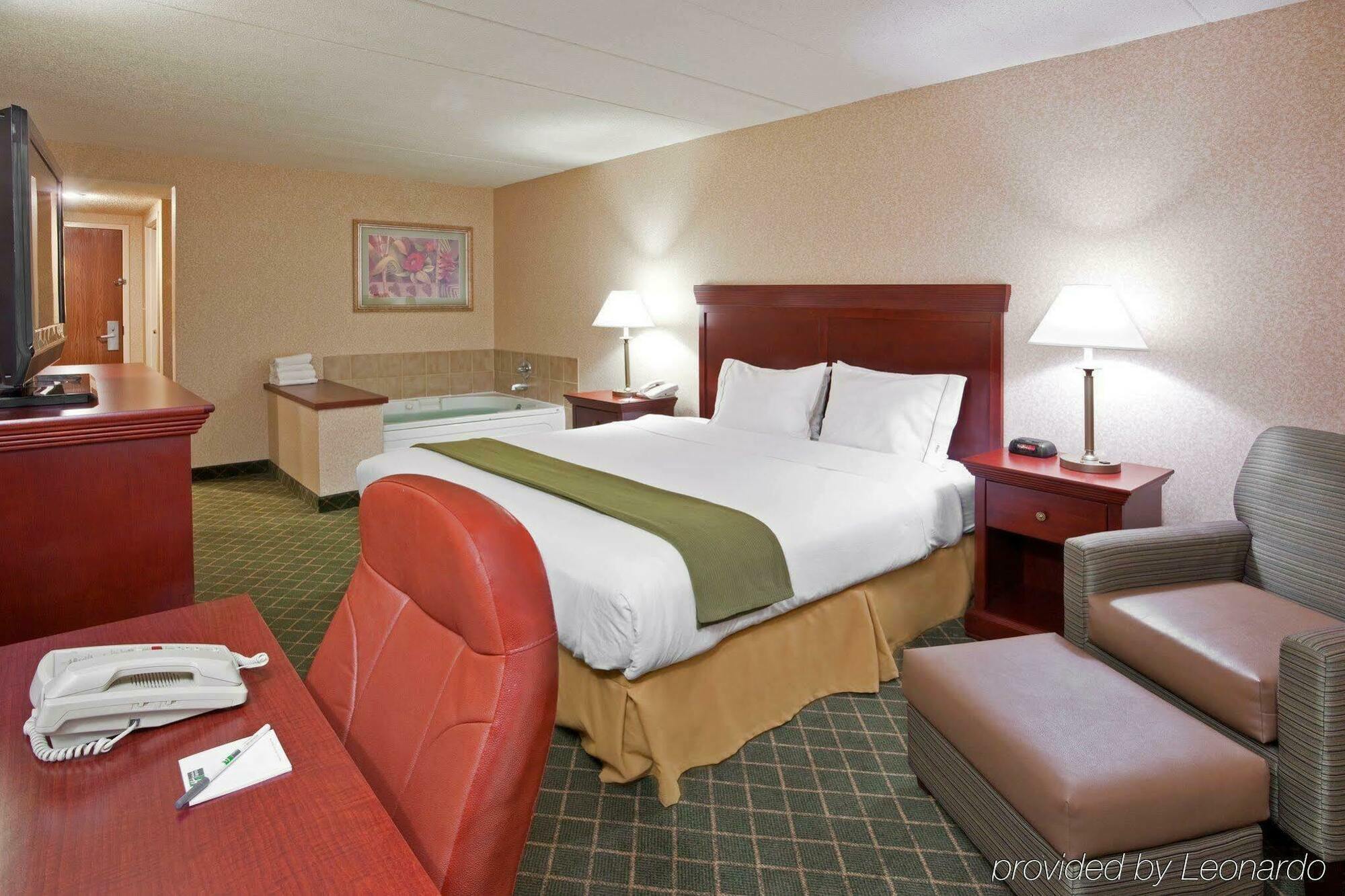 Hotel Express & Dayton-huber Heights, An Ihg